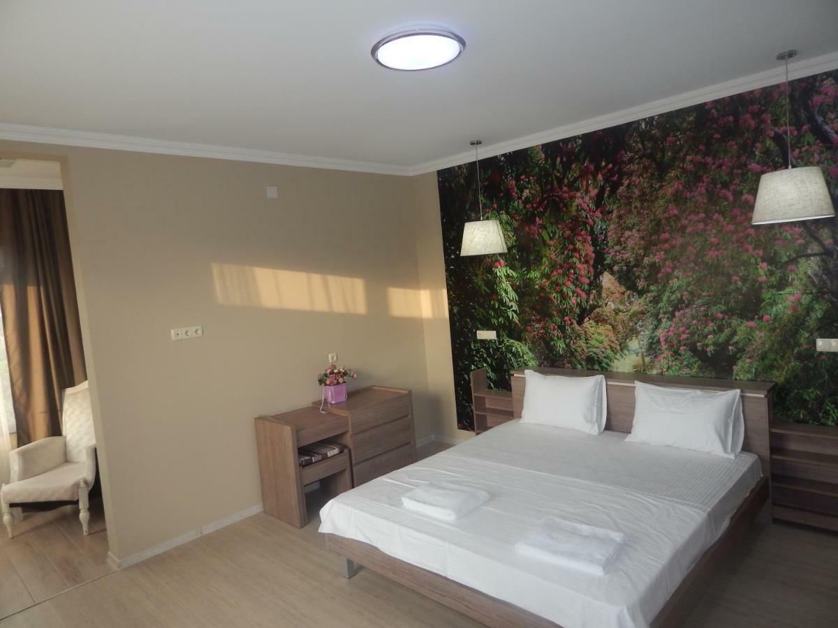 Hotel My House Batumi Zewnętrze zdjęcie